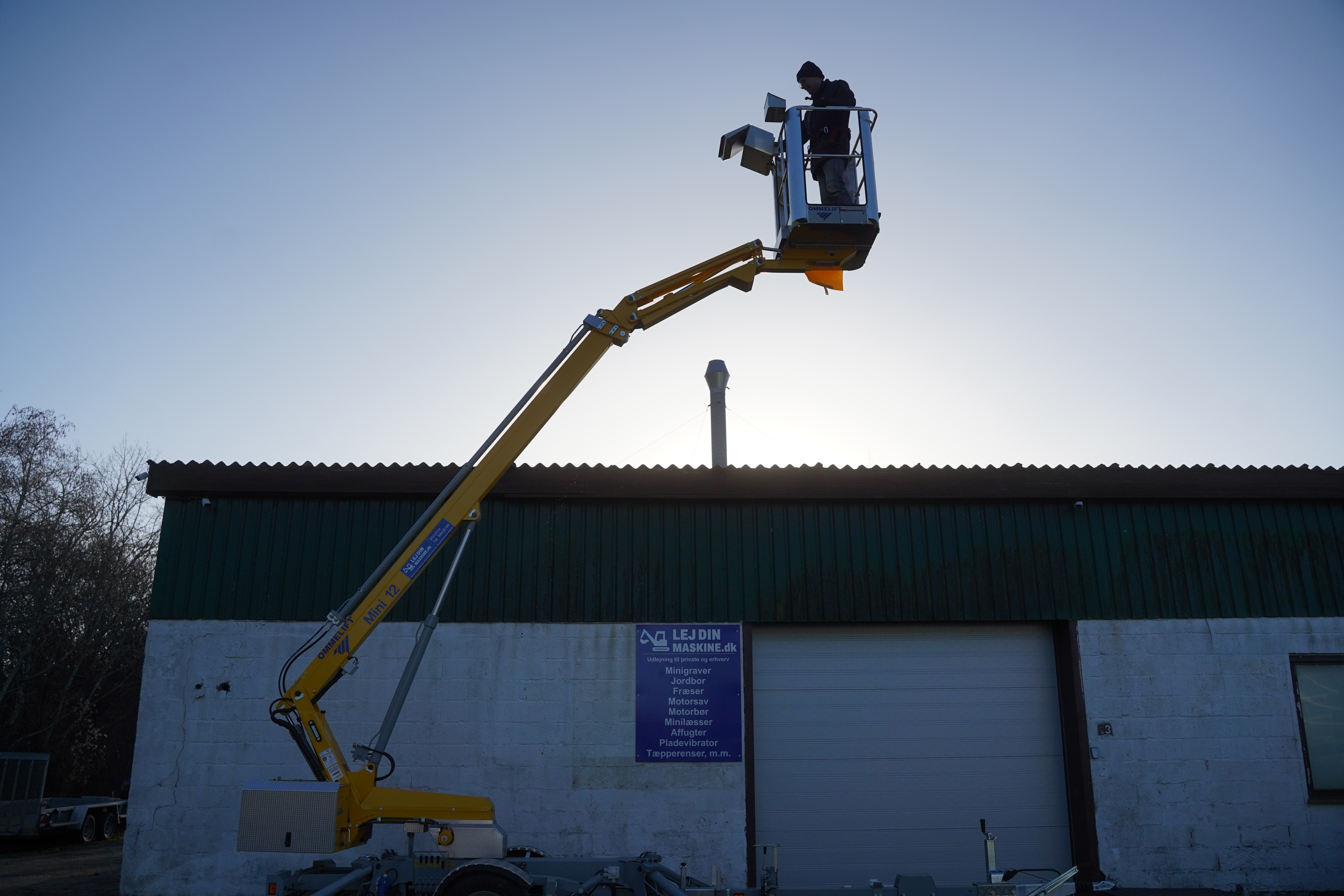 Trailerlift 12 m thumbnail 2
