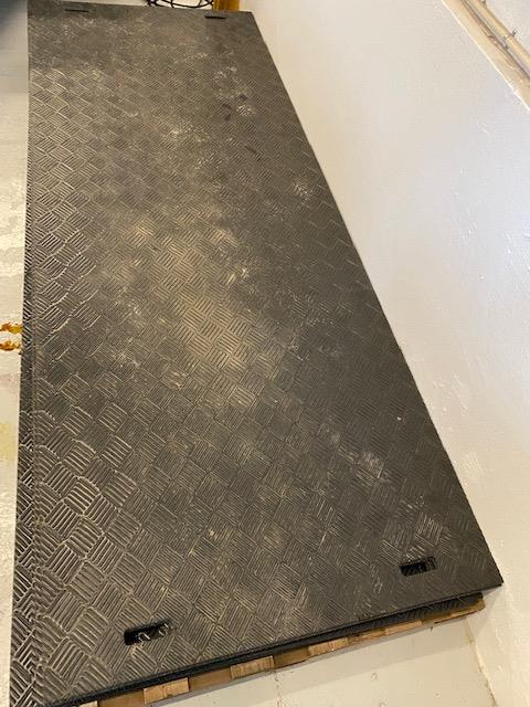 Køreplade i plast 3 x 1,1 meter